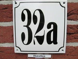 Número de casa mega grande esmalte nº 32a número negro fondo blanco 20cmx20cm  - Imagen 1 de 12
