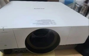 Proyector Sony Vpl-Fh500 Blanco Alto Brillo Gran Lugar Uso Comercial - Imagen 1 de 3