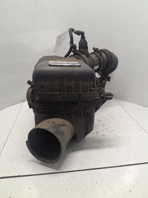 Воздухоочиститель 2,0 л подходит для 05–09 TUCSON 1381323 - Изображение 1 из 4