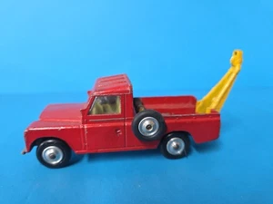 Vintage Corgi Toys #417 Land Rover 109" WB Red Tow Truck - Nice Paint! - Picture 1 of 9