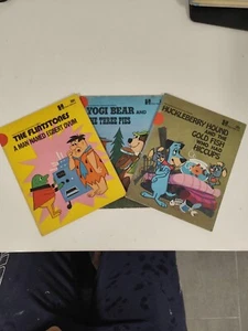 Libros de colección de Hanna Barbara The Flintstone, Yogi Bear, Huckleberry Hound - Imagen 1 de 10