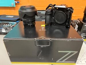 Nikon Z6 24.5MP Digital Camera - Black (Kit with NIKKOR Z 24-70mm F/4 S Zoom...