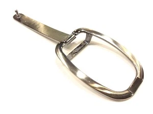 OVALE SCHNALLE 9 CM MESSING GOLD BRÜNIERT - Bild 1 von 2