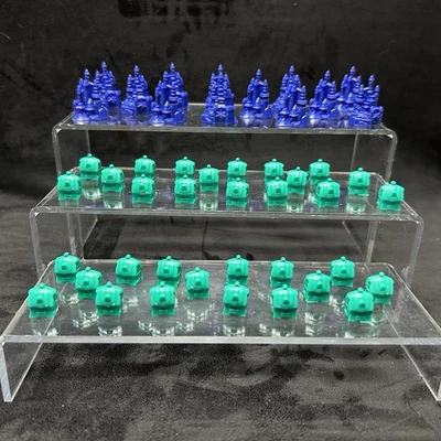 Juego de Mesa Monopoly Edición Disney Repuesto 12 Castillos y 32 Cabañas 2009 Foto 1 de 4