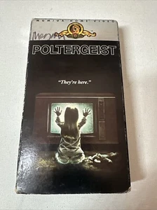 Poltergeist: (VHS, 1987) MGM/UA Home Video, Horror, 1982 Spielberg, Tobe Hooper - Picture 1 of 3