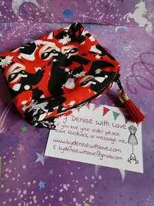 Harley Quinn DC Child Small Zip Coin Purse / Pouch Lined Fits Cards Cash Etc - Picture 1 of 3