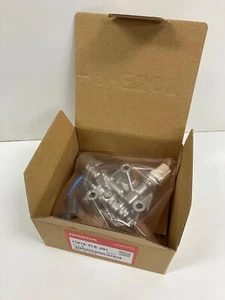 Honda New Genuine Civic VTEC Solenoid Spool Valve W/ Gasket 15810-PLR-A01 OEM - Picture 1 of 3