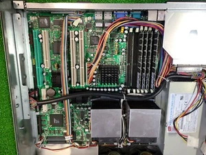 Tyan S2721 Motherboard w/ 2 Intel Xeon 2.4GHz & 4 Corsair PC2700 512MB Memory - Picture 1 of 8