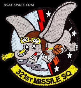 USAF 321st MISSILE SQUADRON -Minuteman III- Warren AFB, WY - AIR FORCE VEL PATCH - Picture 1 of 2