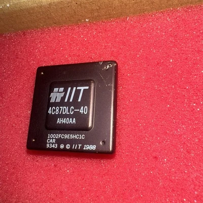 IIT 4C87DLC-40 CPU 40Mhz Coprocesador Matemático para 386 Socket/Socket PGA68 Foto 1 de 4