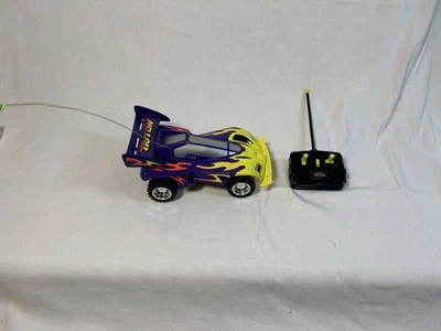 Radio Shack Triton RC Car Dune Buggy with Remote Control Tested Working - Image 1 of 4