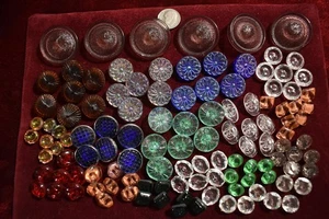 118 pcs LOT CRYSTAL HAND CUT CZECH VINTAGE GLASS BUTTONS 1930´s ART-DECO - Picture 1 of 2