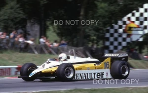 RENAULT RE30B TURBO RENE ARNOUX 1982 MARCHI BRITANNICI GP PORTELLONE 35MM SLIDE #16 - Foto 1 di 3
