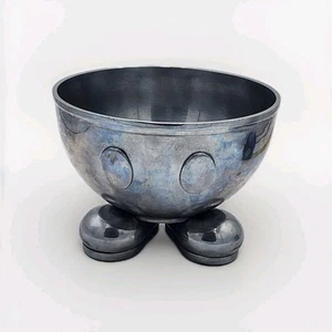 Ensaladera grande de metal vintage de Mickey Mouse de Disney con pies - Imagen 1 de 10