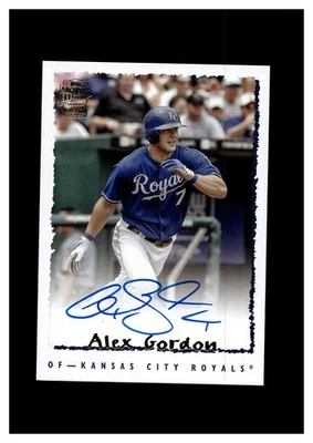 2024 Topps Archives '95 любимые фанатами автограф Алекса Гордона из Kansas City Royals - Изображение 1 из 2