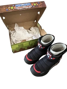Skechers Mega Craft Kids Boys Black/Red CuboForce Winter Boots 2.5 - Picture 1 of 6