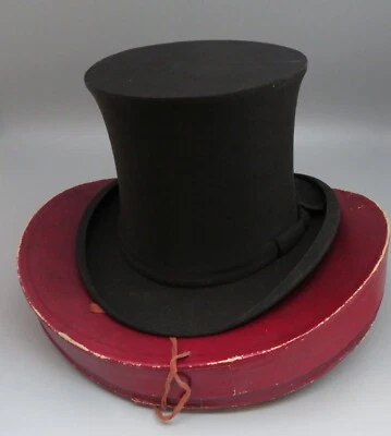 OLD BLACK COLLAPSIBLE TOP HAT / OPERA HAT IN CARD STORAGE BOX - PREEDY & CO - Image 1 of 4