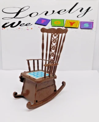 CADEIRA DE BALANÇO MUSICAL 1970 SEARS BARBIE - FUNCIONANDO - Imagem 1 de 4
