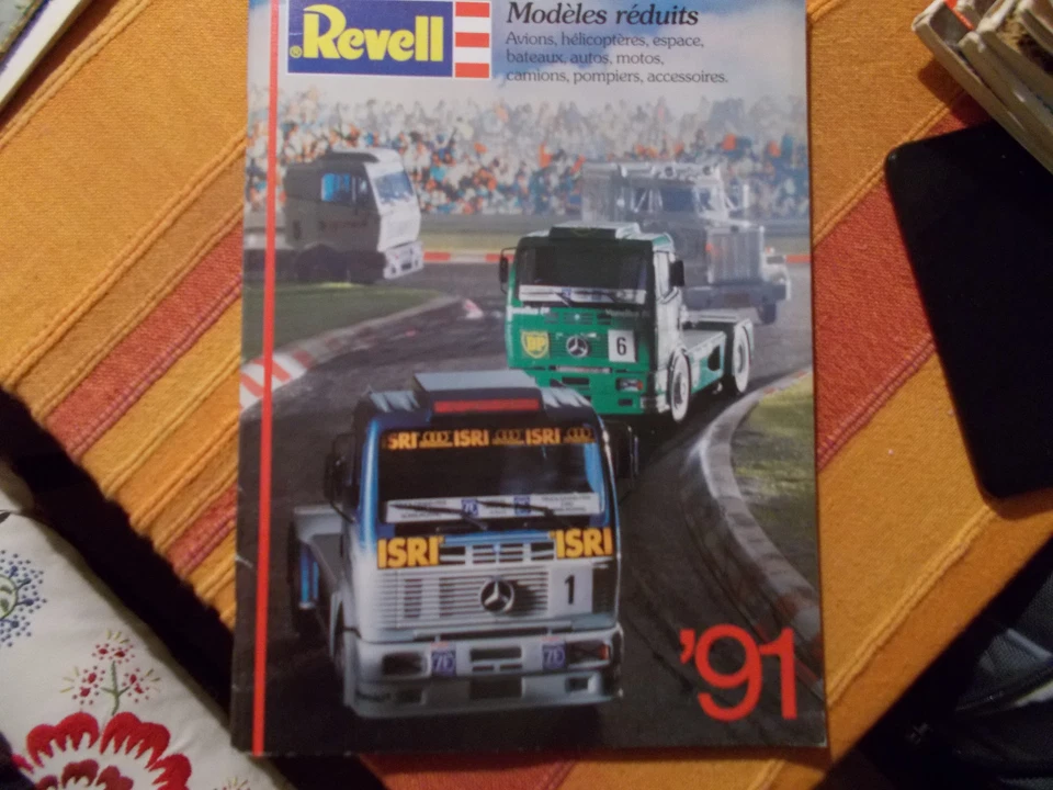 Catalogo REVELL 1991 francese  in ottime condizioni - Immagine 1 di 1