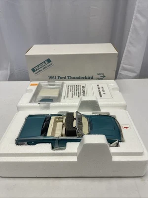 Danbury Mint 1:24 diecast, 1961 Ford Thunderbird Turquoise, New In Box! - Image 1 of 4