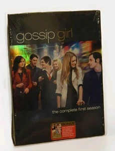 New Gossip Girl The Complete First Season DVD 2008 - Picture 1 of 2