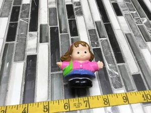 Fisher Price 2009 Little People Mom Girl Figure Pink Shirt Purse Replacement - Picture 1 of 6