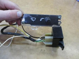 HOLDEN HX HZ WB WINDSCREEN WIPER DWELL SWITCH MONARO GTS PREMIER STATESMAN UTE - Foto 1 di 9