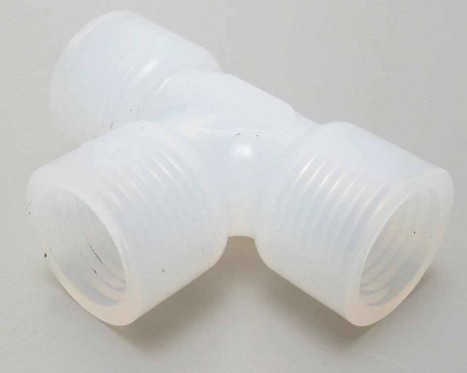 Fluoroware FUT4 FNPT PFA Threadable Pipe Tee Union, 1/4" NPT, 5pcs - Image 1 of 1