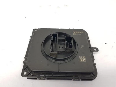 Faro lastre MK2 VOLVO XC60 2017 ECU 32337412 Foto 1 de 4