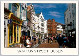 AK Grafton Street Dublin Irland Foto Kamera Laden Schild Touristen zu Fuß - Bild 1 von 2