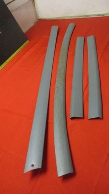 1978-1988 G-BODY CUTLASS MONTE-CARLO TECHO REGAL MOLDURA LATERAL GRIS Foto 1 de 4