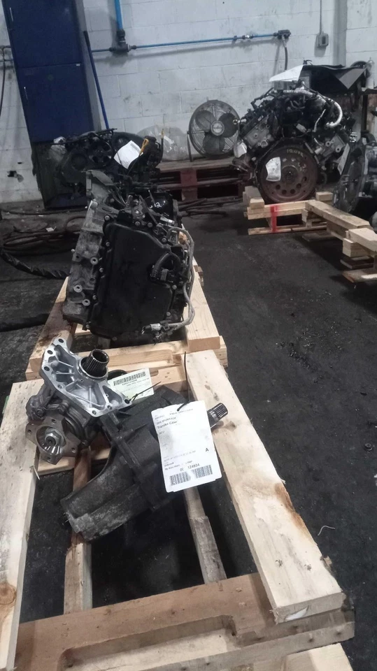 Used Transfer Case Assembly fits: 2006 Kia Sportage  Grade A - Image 1 of 4