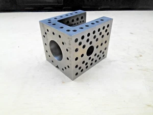 CUBO DE MOLIENDA DE MAQUINISTAS, CON APLICACIÓN DE PINZA 5C, 3-1/4 x 3-1/4 x 4" - Imagen 1 de 7