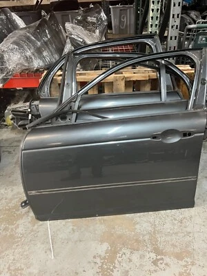 04 - 2007 Jaguar XJ8 XJ8L XJR VDP Driver Left Front Door Shell LHL Gray - Image 1 of 4