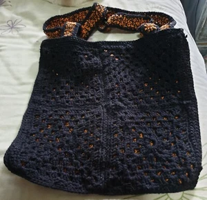 Handmade Crocheted 100% Cotton Yarn Bag Brand New.Bag=28cm X 28cm.Black& Orange. - Picture 1 of 3