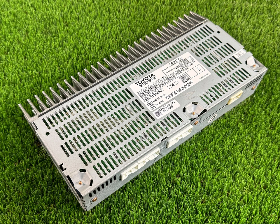 Lexus RX350 RX450H 2010-2013 Factory Pioneer Sound Verstärker 86100-48160 OEM Einsatz - Bild 1 von 4