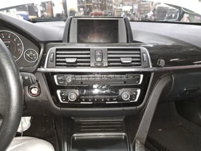 Control de temperatura/calentador/aire acondicionado 2016 328i Sku#4005654 Foto 1 de 4