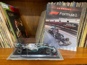 Modellauto Mercedes Amg F1 W10 EQ Power Lewis Hamilton 2019 Maßstab 1:24 - Bild 1 von 5