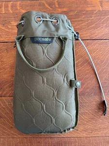 Pacsafe TravelSafe 3L Tragbarer Safe GRÜN 13"x8" REISE Schmuck TELEFON - Bild 1 von 11
