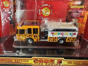 Code 3 1/64 Scale 12227 - Fire Engine 99 Ferrara Inferno Pumper - Toys R Us - Picture 1 of 5