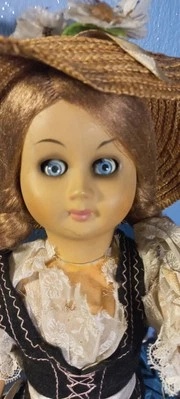 Bambola İn celluloide Anni '50 35h. - Immagine 1 di 4