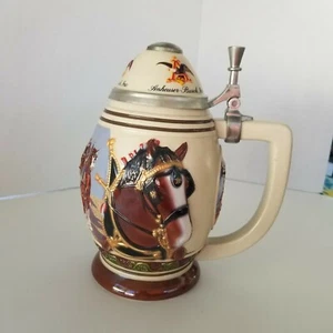 2001 Anheuser-Busch Collector's Club Membership Stein, Living The Legacy CB17 - Picture 1 of 5