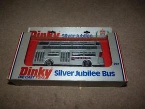 Autobús Dinky Toys No297 1977 Queens Silver Jubilee - Sin usar, en caja - Imagen 1 de 4