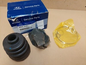 Hyundai i30 MK3 Front Right CV Boot Kit 2016-on 1.4 1.6 495422L001 Genuine NEW - Picture 1 of 7