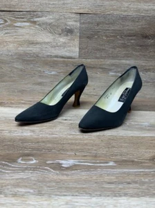 Kenneth Cole New York Black Suede Kitten Heels Women's Size 8.5 - Picture 1 of 8