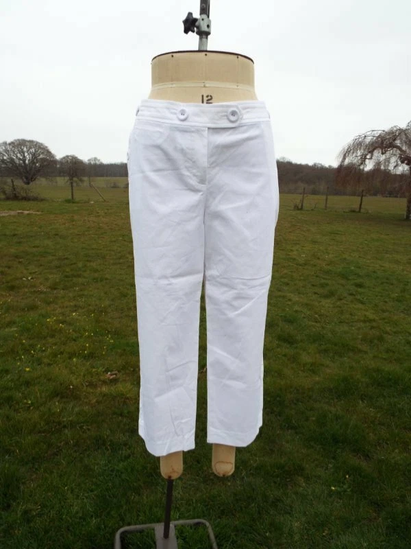 White Cotton Mix NEXT TAILORED Stretch Capri Pants Trousers Plus Size 20 BNWT - Image 1 of 4