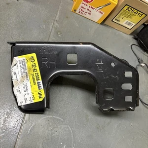 19-25 Silverado 1500/Sierra 1500, Front RH Bumper Impact Bar Bracket, #23388669 - Picture 1 of 5