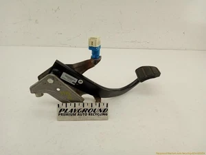 Land Rover LR3 Brake Pedal With Mounting Bracket & Switch Fits 2005-2009 05 06 - Picture 1 of 12
