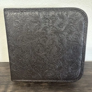 Carpeta de sellos de goma en relieve Tim Holtz Idea-ology almacenamiento de cuero sintético marrón - Imagen 1 de 16