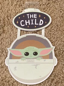 Silver Buffalo Star Wars The Child Peeking 5"x10" -- 2 Piezas Letrero Colgante Yoda - Imagen 1 de 2